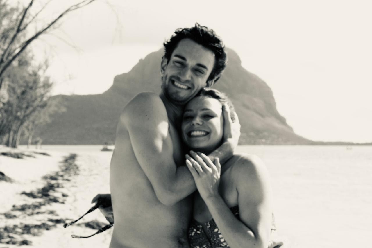 Login banner, wedding